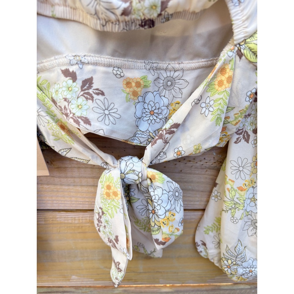 Madden NYC Floral Crop Top Long Sleeve Tie Back Sweetheart Cream XL NT011C516 - Picture 6 of 8